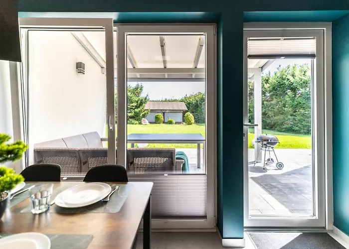 Nyaraló Na Lesnej Rewal